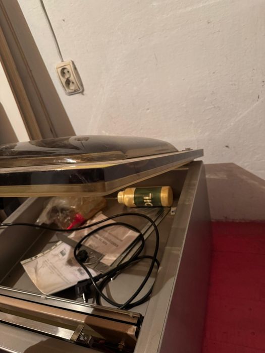 Срочно продам вакуумный аппарат