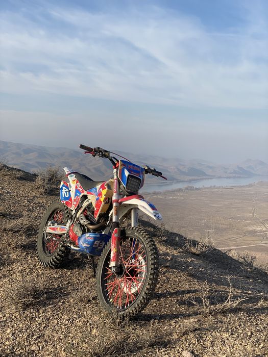 Эндуро Кросс Мотоцикл 250кубов  Горный