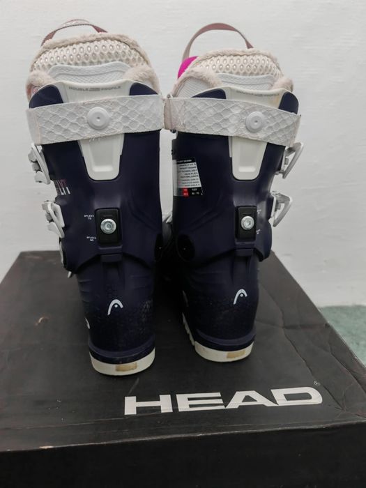 Vând clăpari Head Nexo 80 Lyt pentru femei, mov inchis