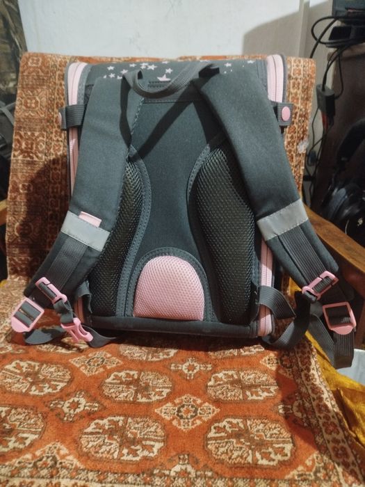 Продам рюкзак школьный!