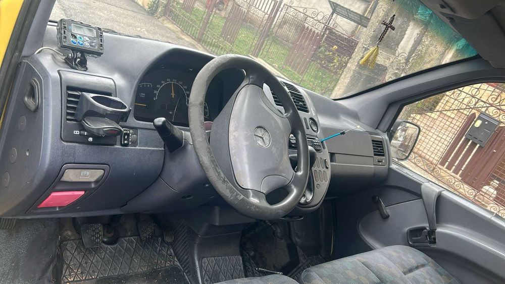 Autoutilitara frigorifica Mercedes Benz Vito