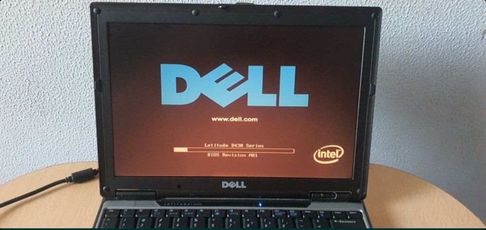 Vand-Dezmembrez laptop Acer 17 inch, Samsung, HP, Acer one, Dell d430