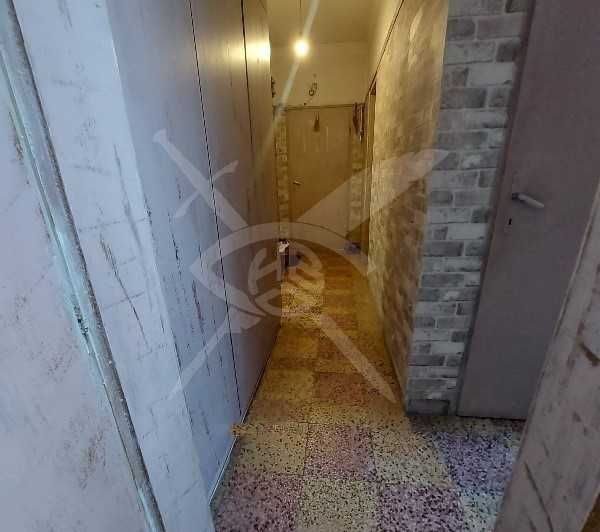 Продава се Тристаен апартамент в Пловдив, Изгрев - 95 кв.м за 1000 €/кв.м - Снимка #2