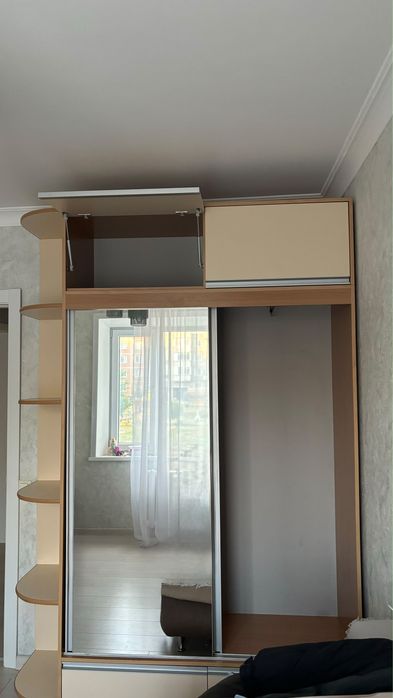 Продам шкаф купэр