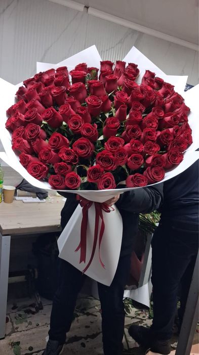 51 роза Голландские метр