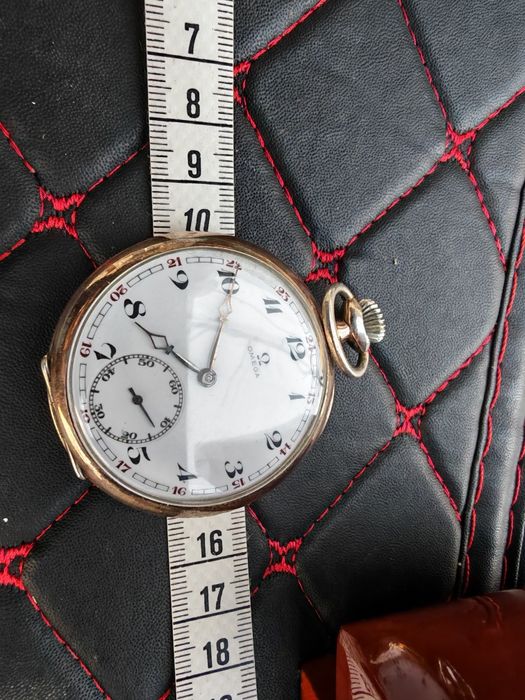 Продавам джобен сребърен  часовник OMEGA