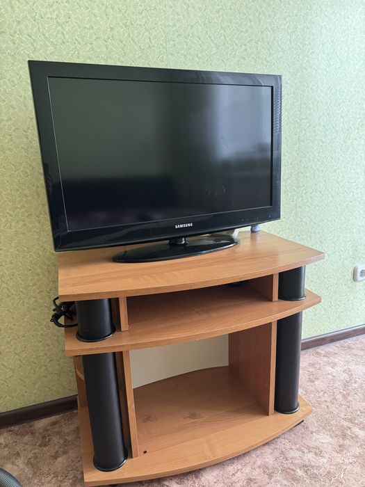 Продам телевизор