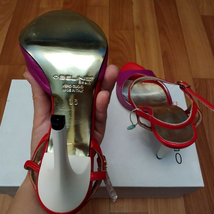 Босоножки женские