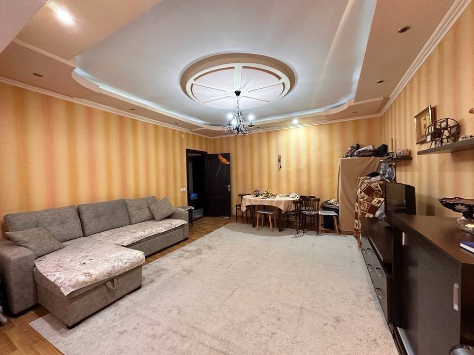 Квартира 3-х комнатная на Юнусабаде 7 квартал