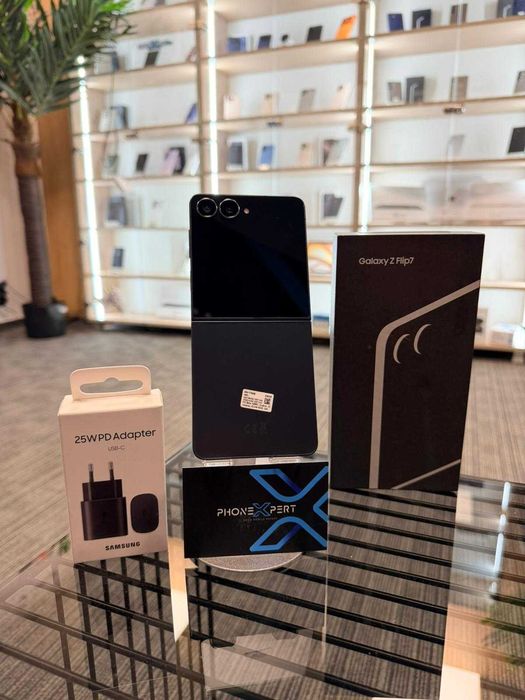 PhoneXpert SH - Samsung Galaxy Z Flip7 256GB Jetblack Ca Nou #07140