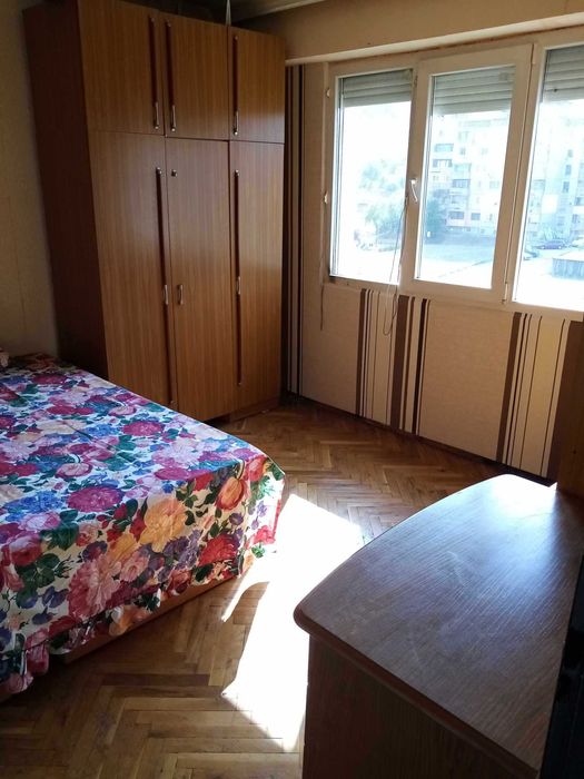 Продава се Двустаен апартамент в Ловеч, Младост - 60 кв.м за 935 €/кв.м - Снимка #1