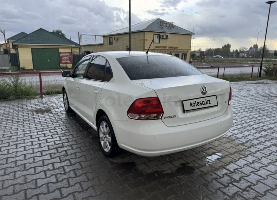 Продав Фольскваген Поло 2014 г.в. Автомат