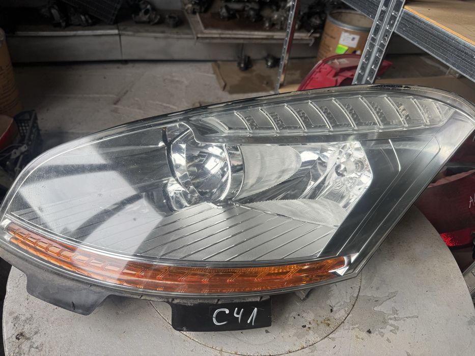 Фар-Citroen 4-ляв
