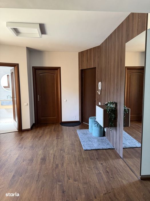 Vila superba de vanzare, proprietar