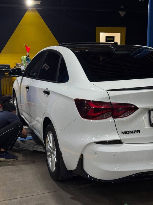 Продам Monza 1.3 turbo