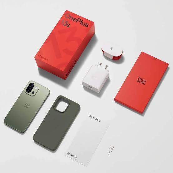Смартфон oneplus 13s