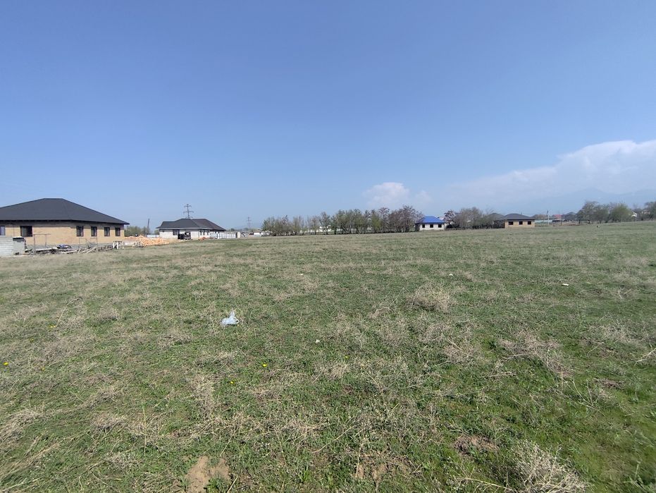 Срочно продам участки