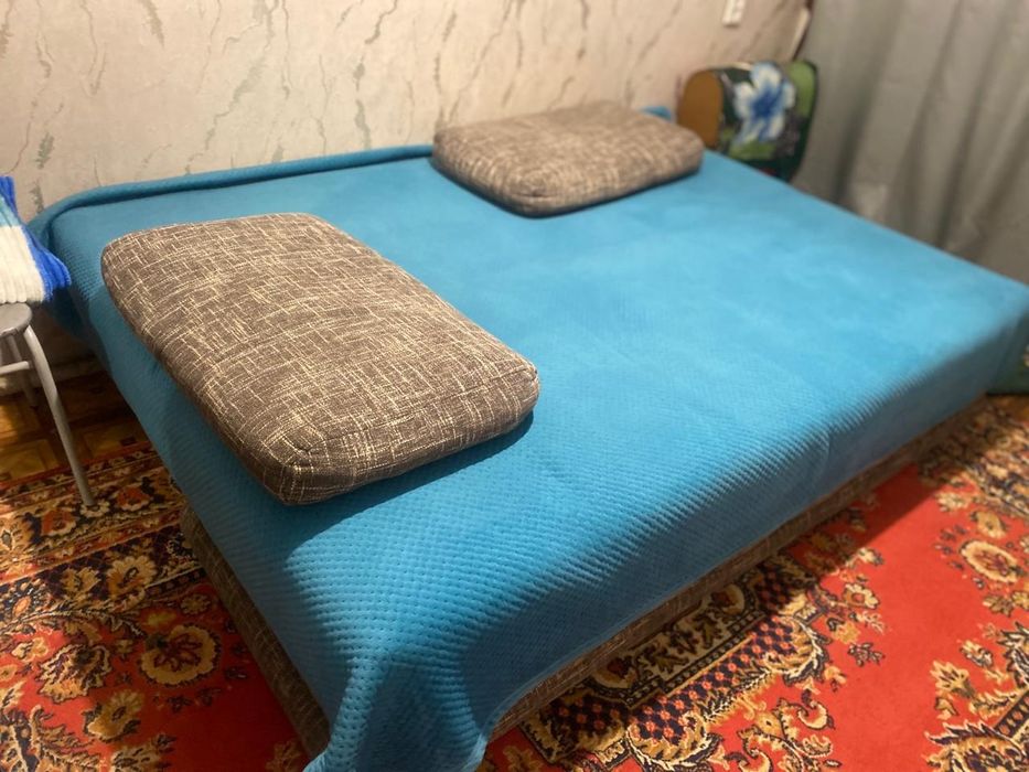 Продам диван- софа