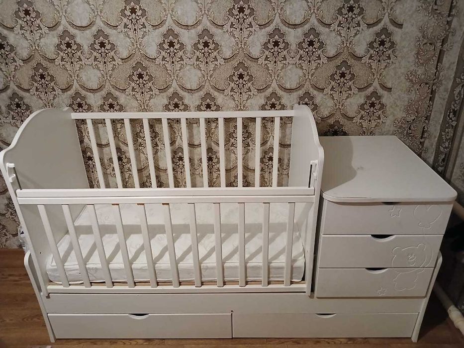 Продам детскую кровать