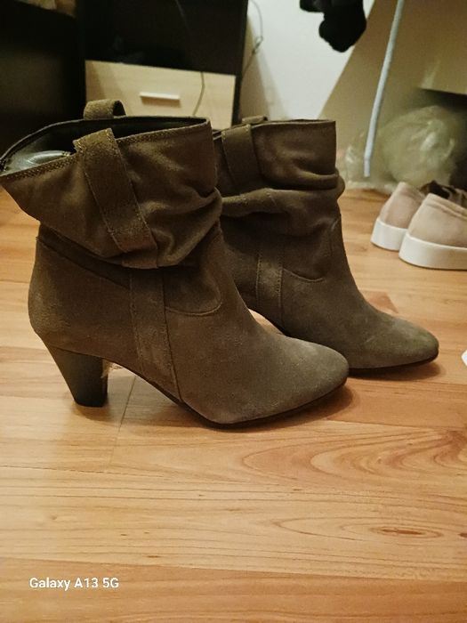 Дамски боти естествена кожа