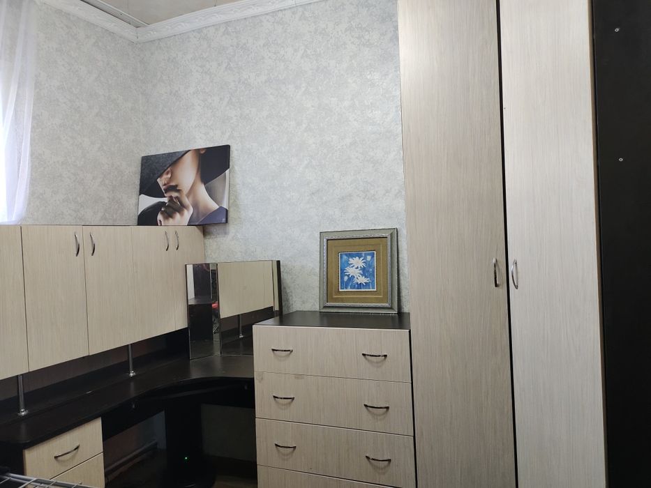 Продам гарнитур для школьника