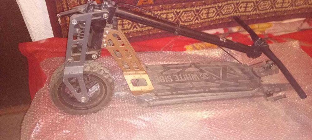 Электросамокат на запчясти