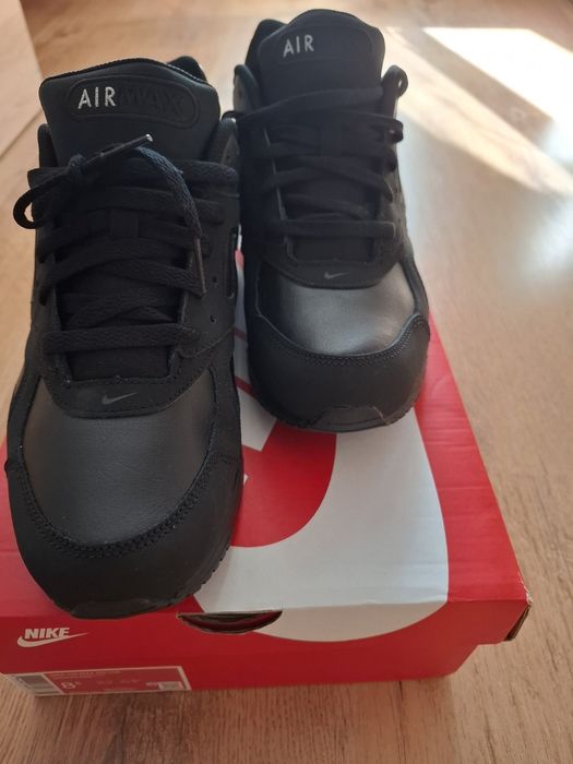 Оригинални маратонки  Nike air max  ivo leather