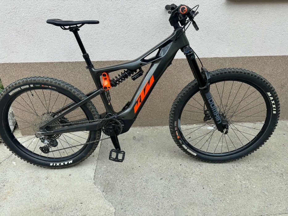 Карбонов Електрически велосипед 29/27.5  цола KTM MACINA PROWLER PRO  Колело