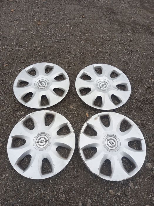4 capace roti original Opel 15