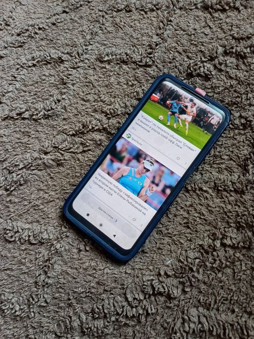 Продам двойной чехол на  телефон редми нот 10s