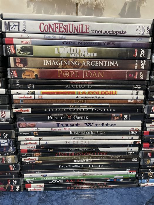 Dvd-uri cu Filme diferite