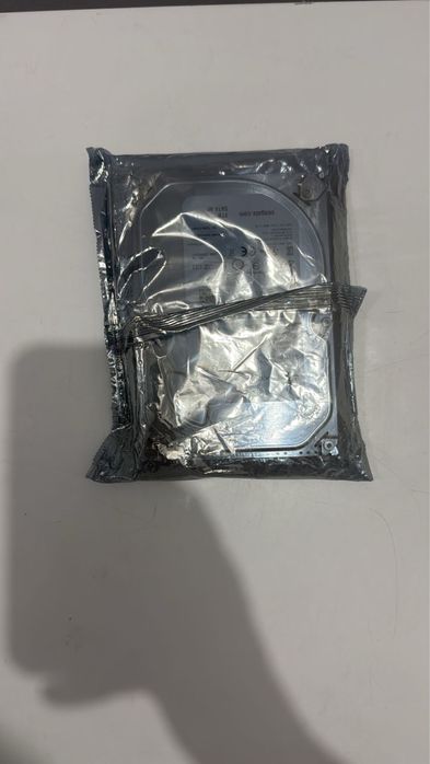 Жестки диск для компьютера