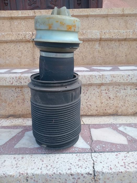 Perina de aer Mercedes e 220