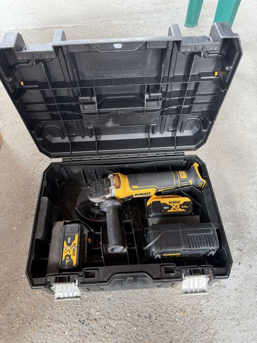 Dewalt DCG405 безчетков ъглошлайф