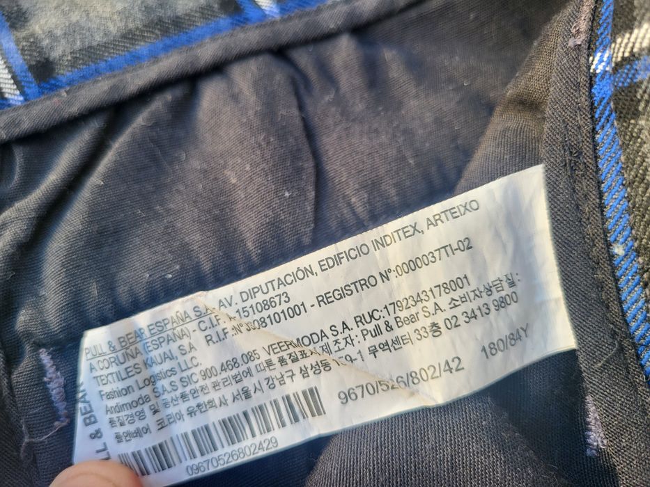 Pantaloni Pull&Bear carouri mărime M 32 ca noi