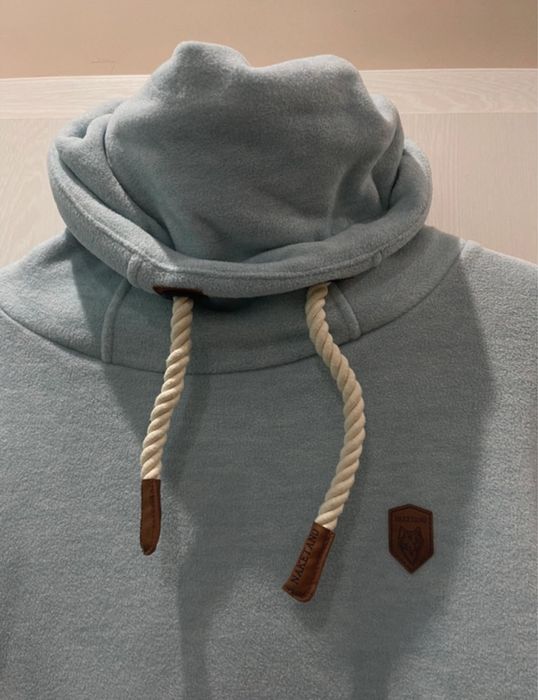 Bluza Naketano albastru deschis