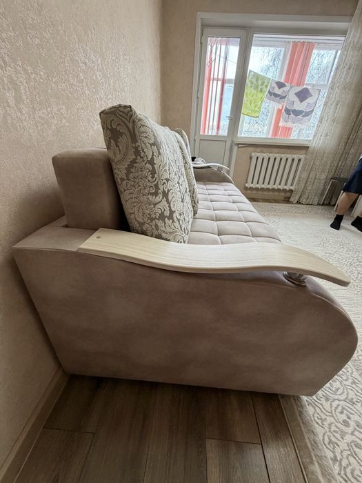 Продам диван раскладной