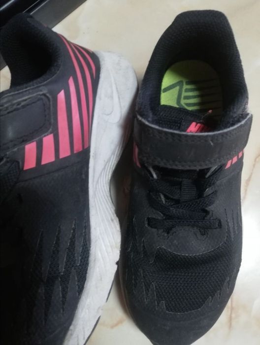 Маратонки Nike 28 номер