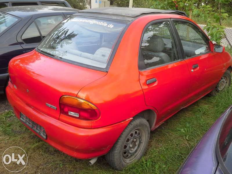 Mazda 121 на Части
