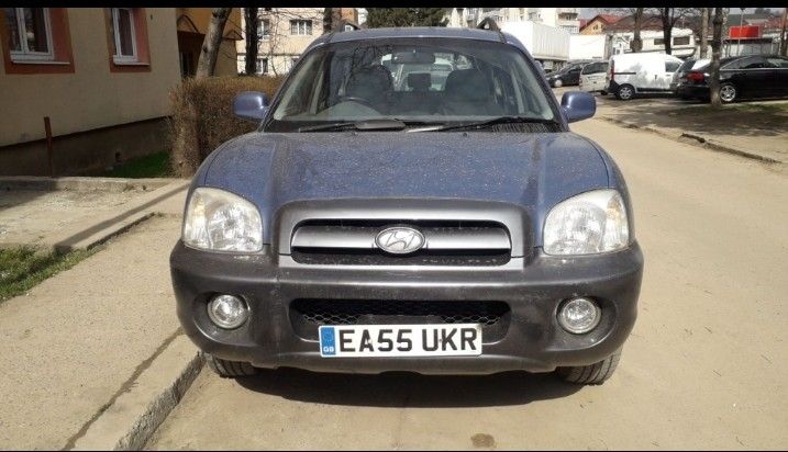 Dezmembrari Dezmembrez Hyundai Santa fe 1 si 2 motor 2.0 2.2