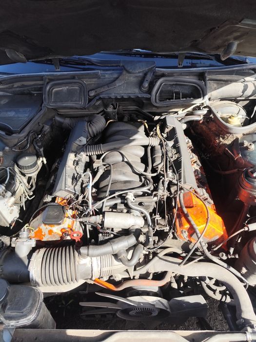 Двигатель м60б30