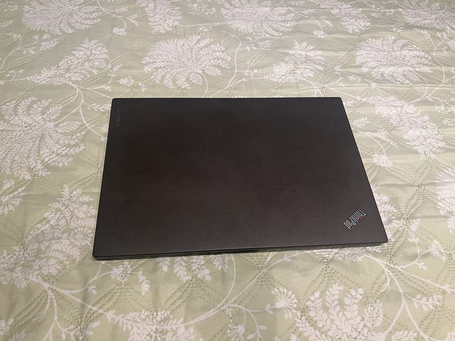 Лаптоп Lenovo T460 8gb RAM 512 HDD i5-6300U 2.4GHz