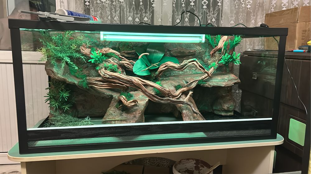 Изготовление террариумов