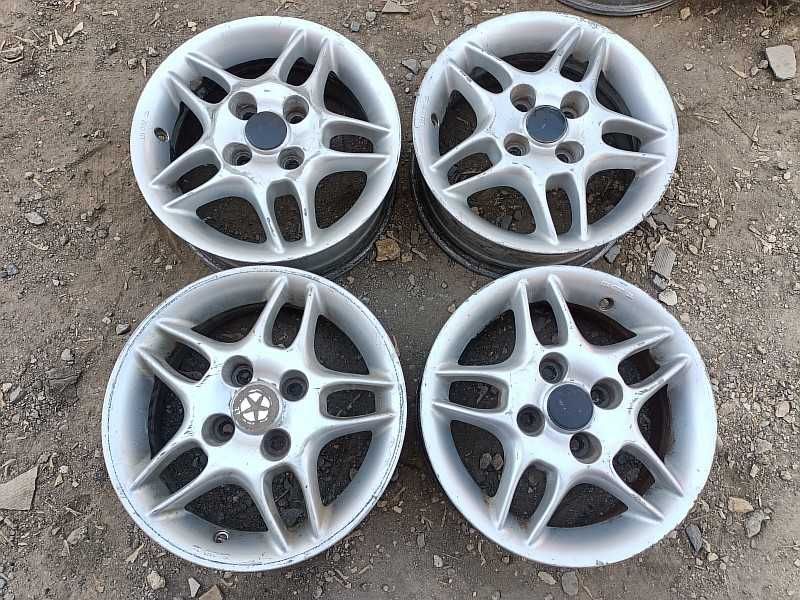 Продам оригинальные легкосплавные диски на автомашину Mitsubishi