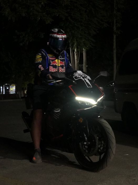 Продаю мотоцикл дугати понегали