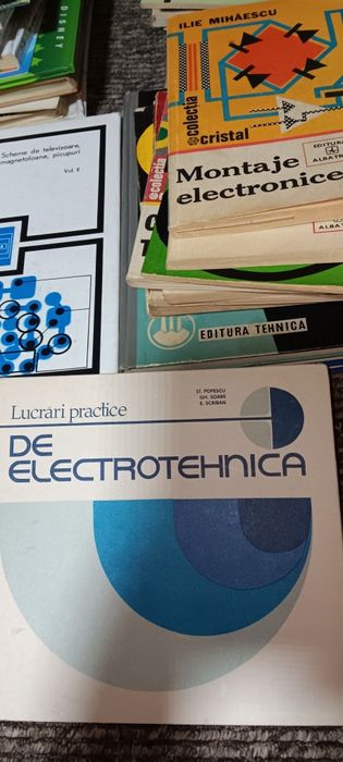 Carti vechi de electronica și auto