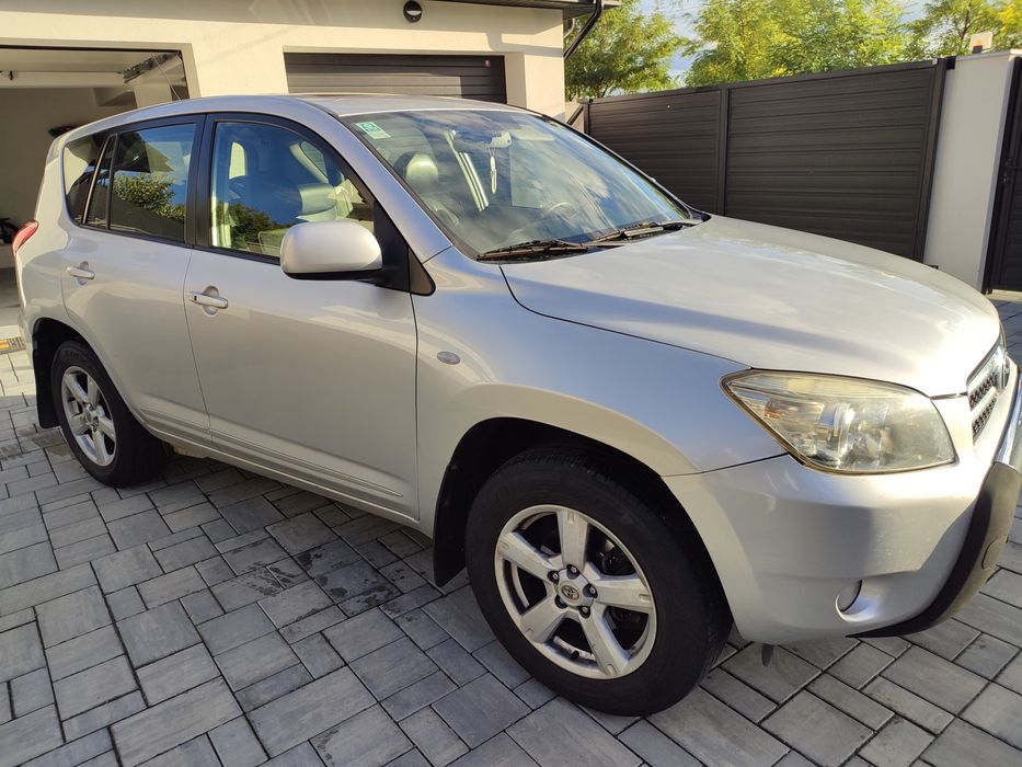 Toyota RAV4 Luxury