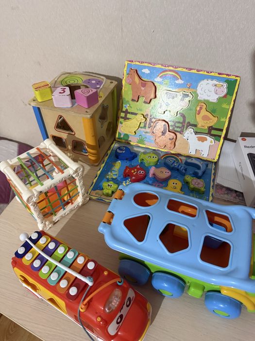 Развивающие игрушки
