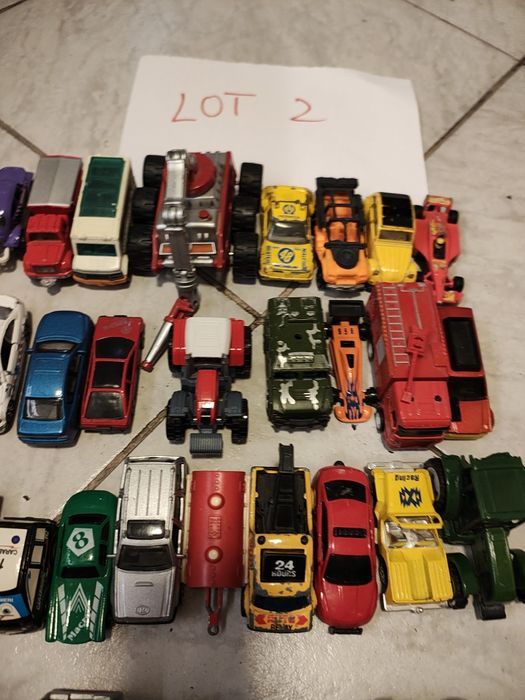 Vând mașinuțe metal și plastic - LOT 2