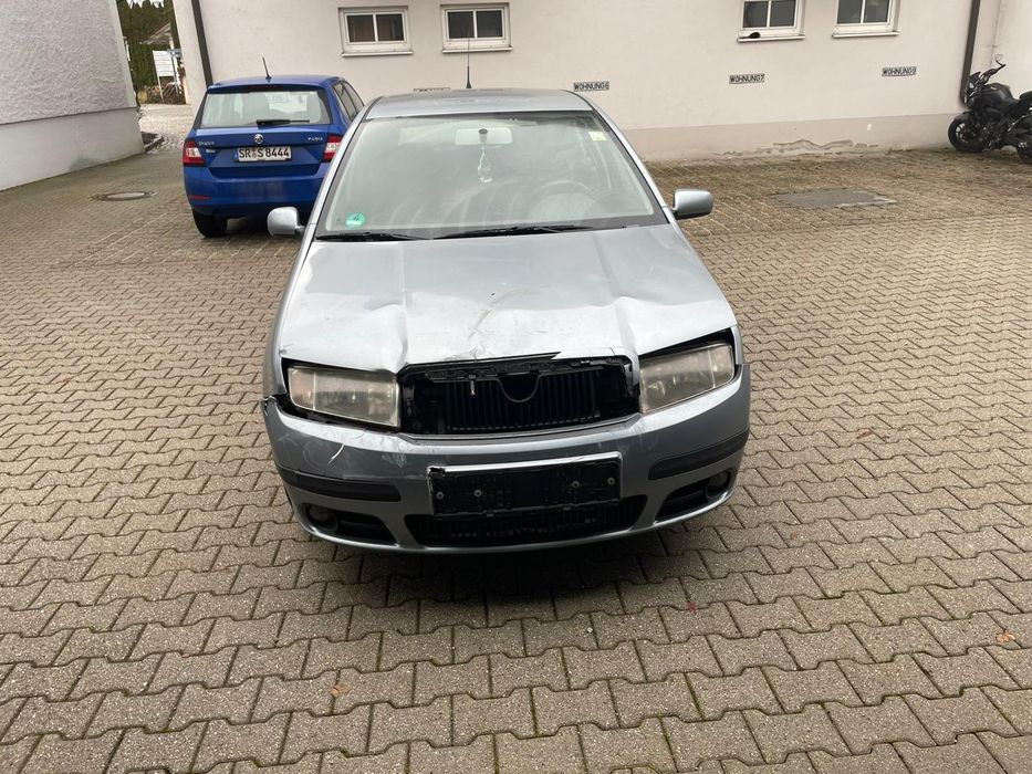 Doua Skoda Fabia la pret de una